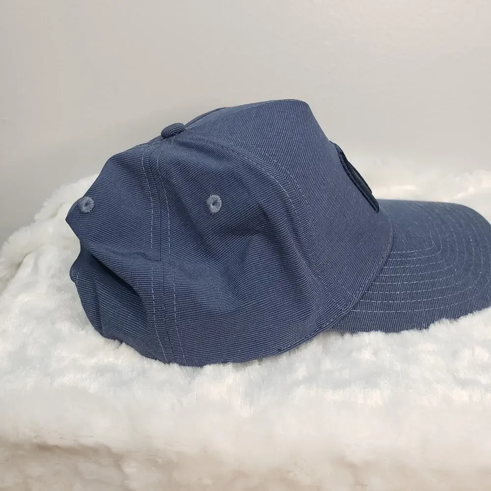 TravisMathew Blue Adjustable Snapback Hat Golf Casual EUC